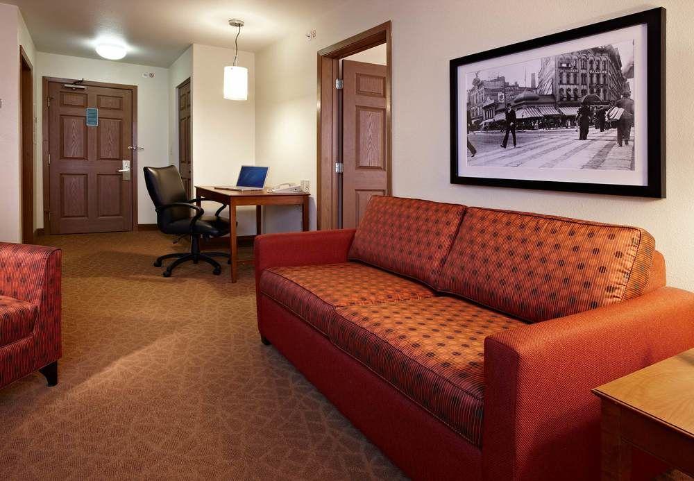 Towneplace Detroit Hotel 3*