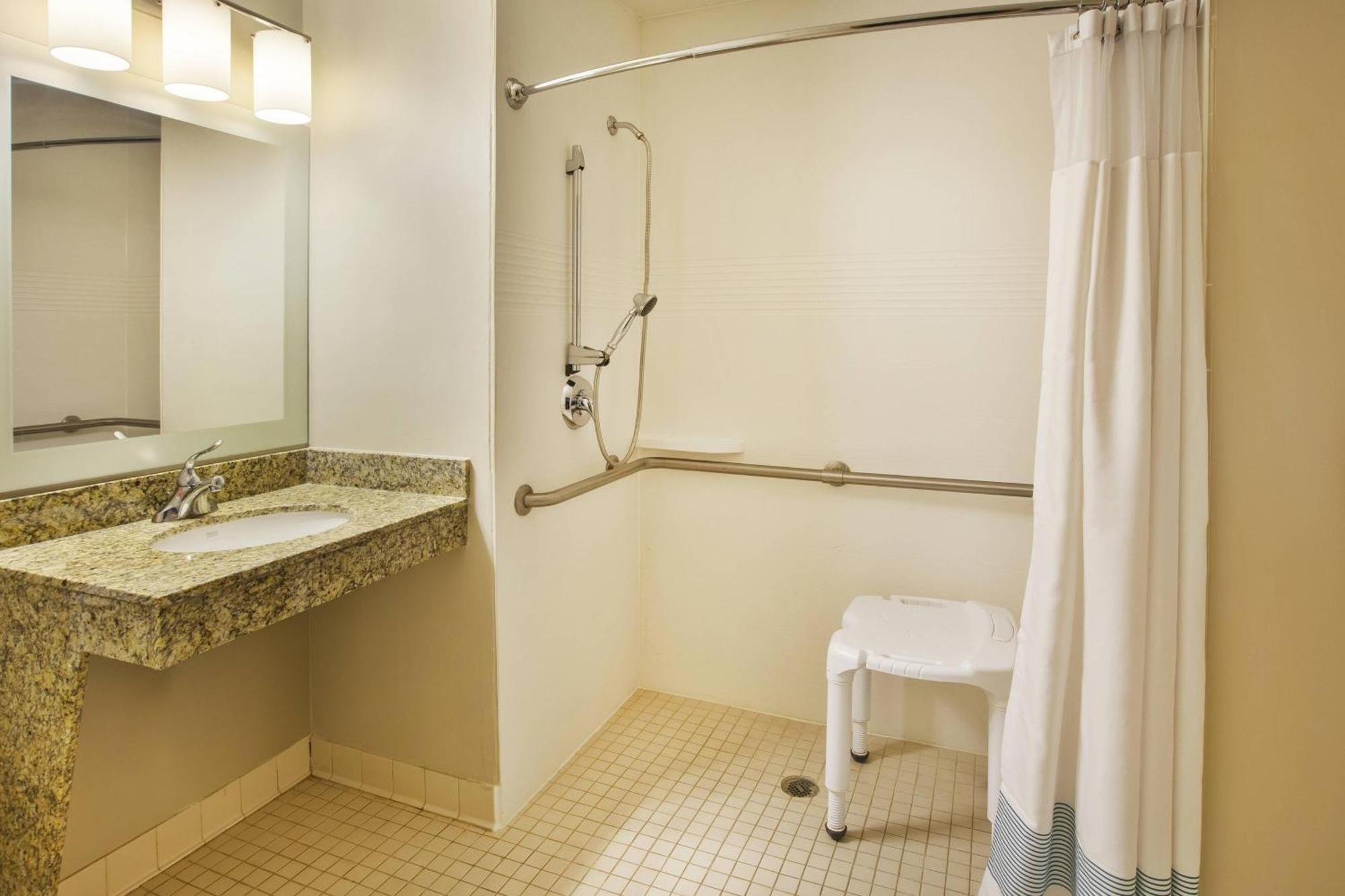 Towneplace Detroit Hotel